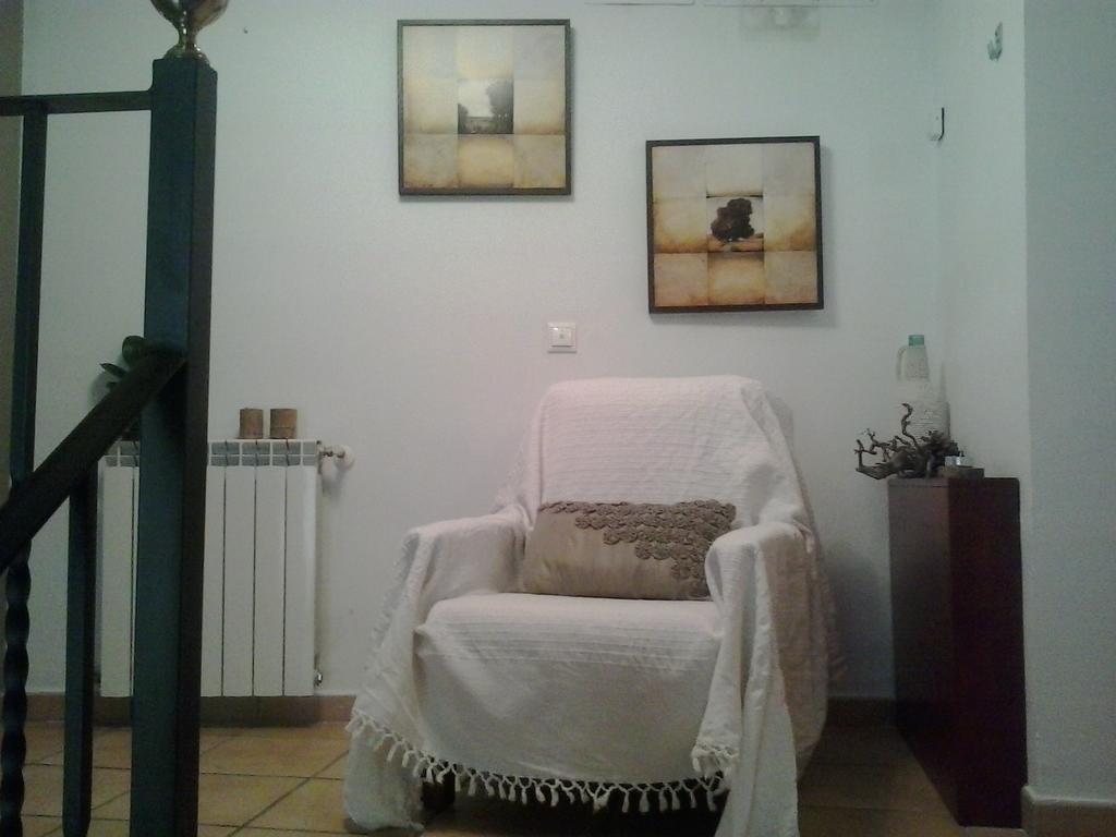 Hostal Royuela ภายนอก รูปภาพ