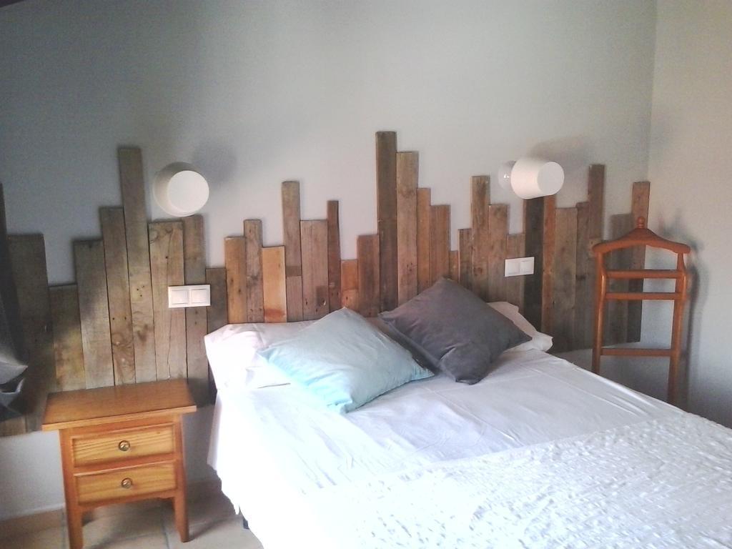 Hostal Royuela ภายนอก รูปภาพ